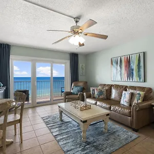 The Summit 921 Apartment